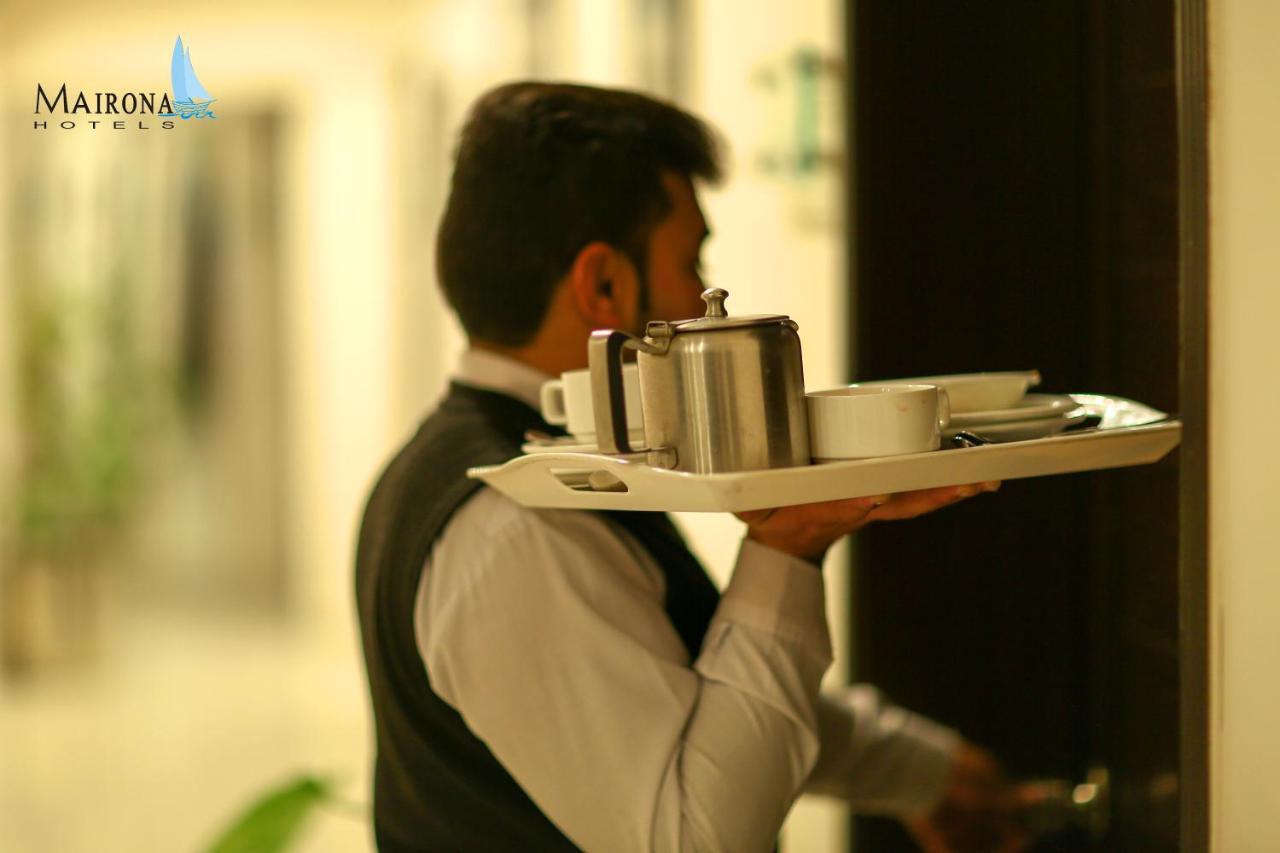 Hotel Mairona Gulberg Λαχόρη Εξωτερικό φωτογραφία