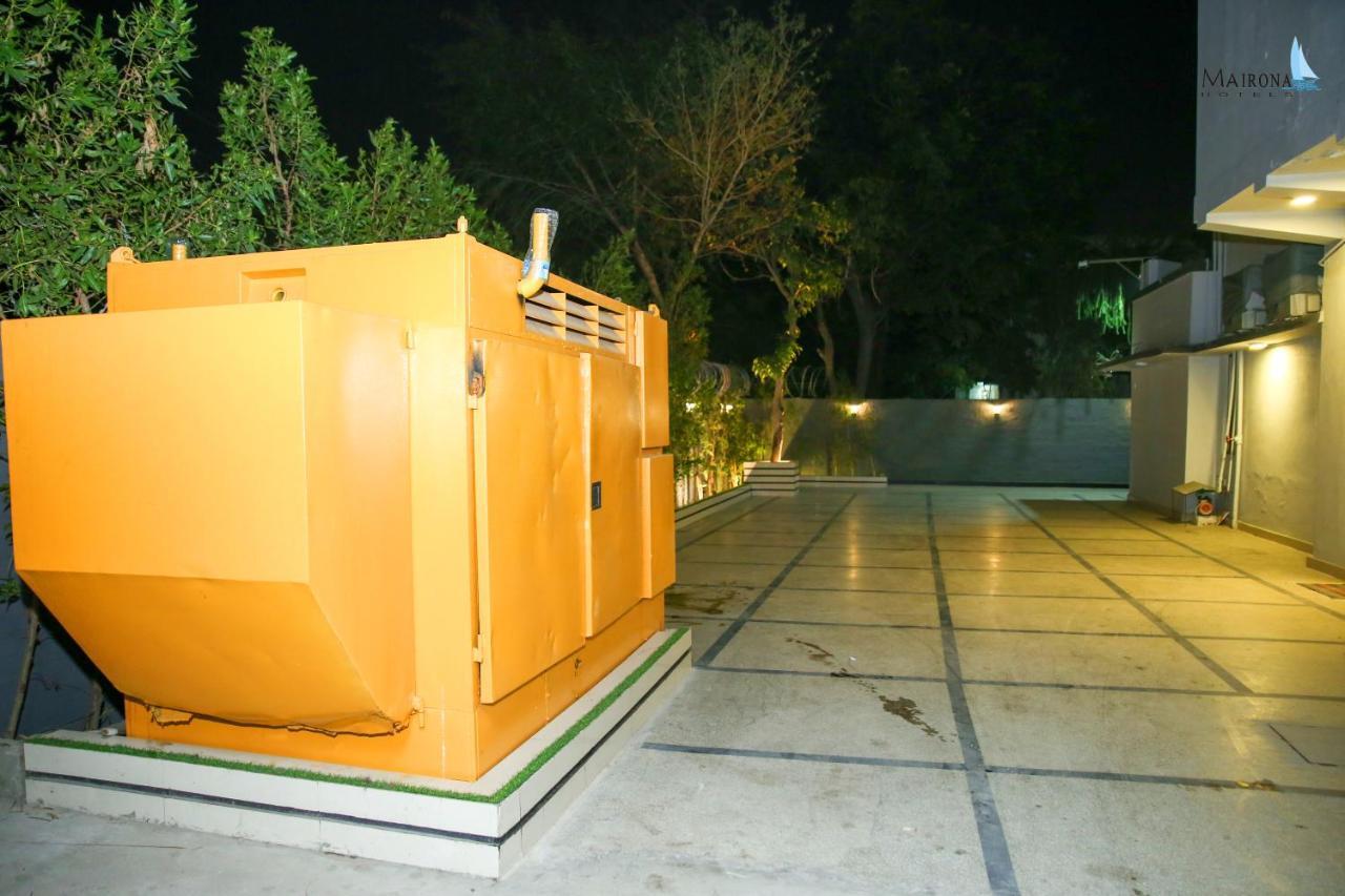 Hotel Mairona Gulberg Λαχόρη Εξωτερικό φωτογραφία