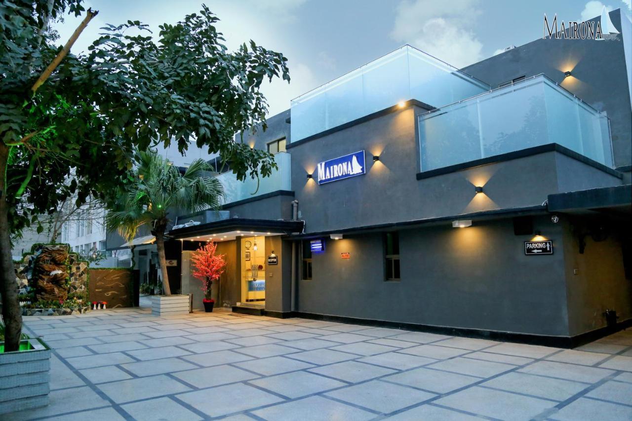 Hotel Mairona Gulberg Λαχόρη Εξωτερικό φωτογραφία